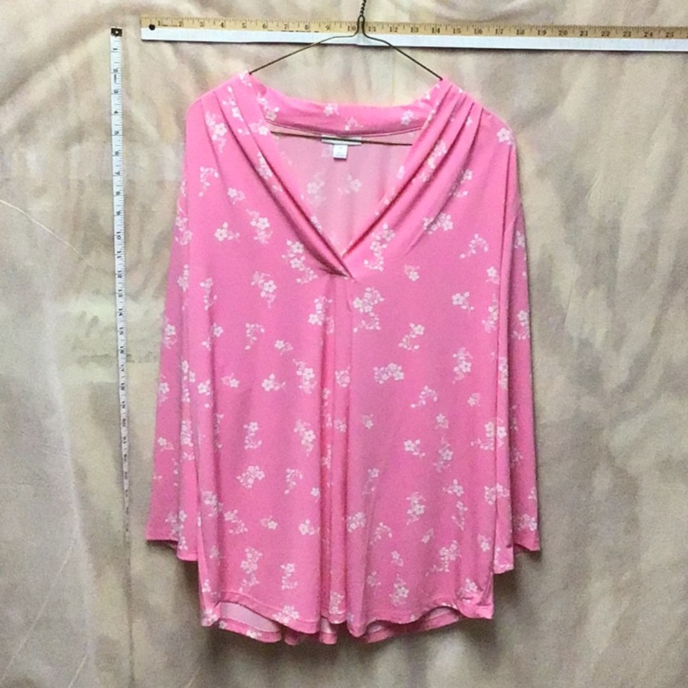 Woman’s charter club pink blouse